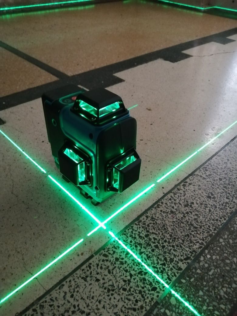 Laser nivel  Makita