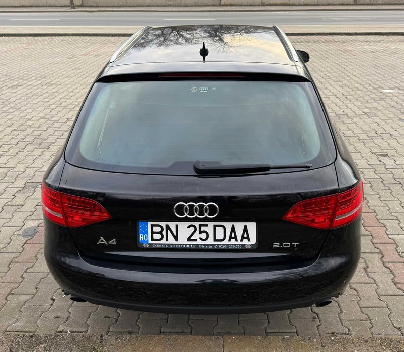 Audi A4 B8 Avant 2.0 TFSI • 180CP • 2010 • unic proprietar • Arad