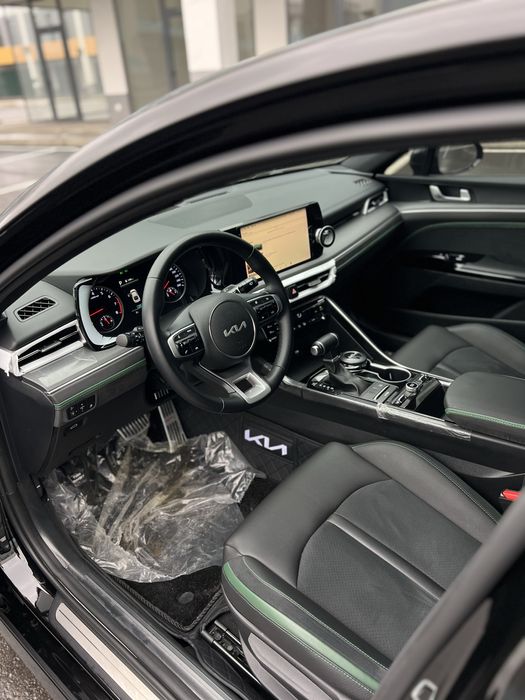 Kia k5 2023 yil GT Line qlingan