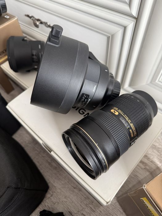 Vand obiective foto Nikon si blituri sb-900