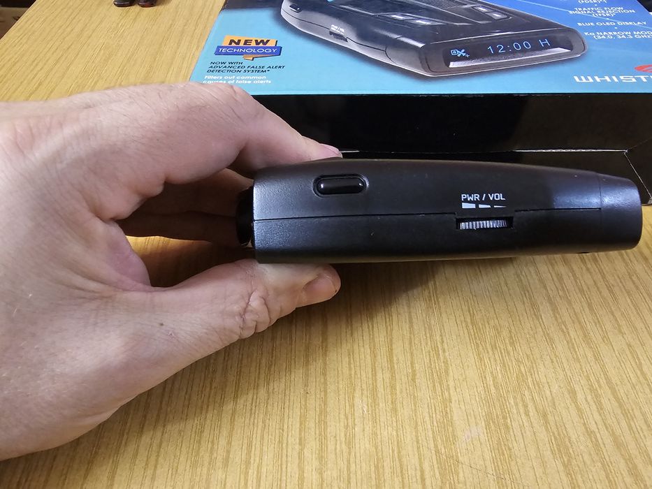 Радар детектор с вграден GPS Whistler GT-468GXi