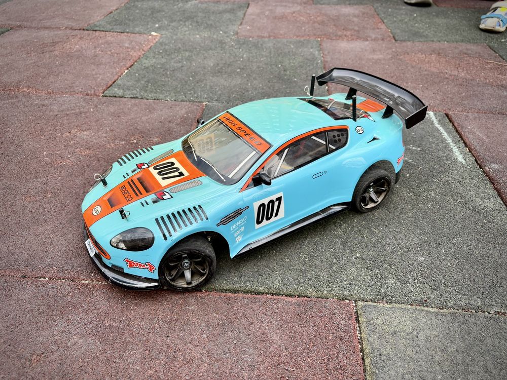 RC car кола Yokomo