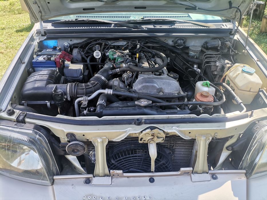 Suzuki jimny 4x4 VVT 2007 cu AC proprietar fără rugină pe lant