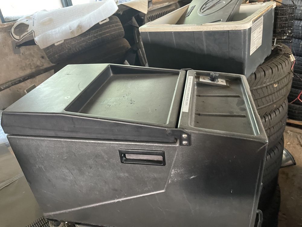 Frigider congelator auto,rulota,camper,camion 24V