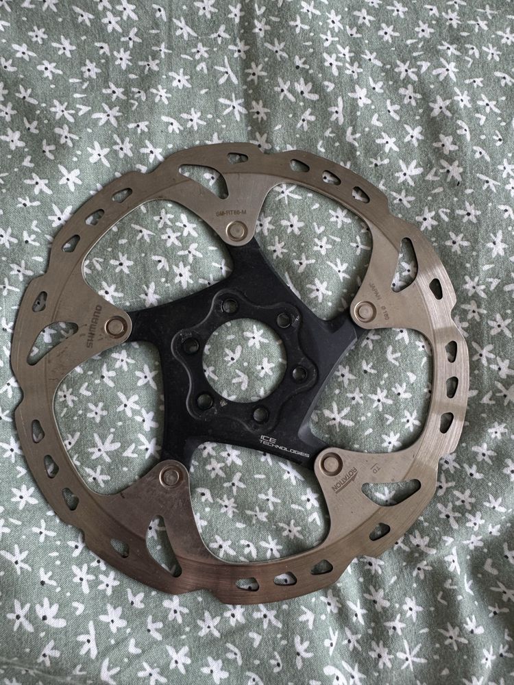 Капла brave disk 26 цола с главина novatec 15x100 + два диска shimano
