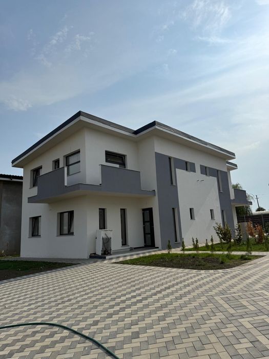 Casa la cheie tip duplex