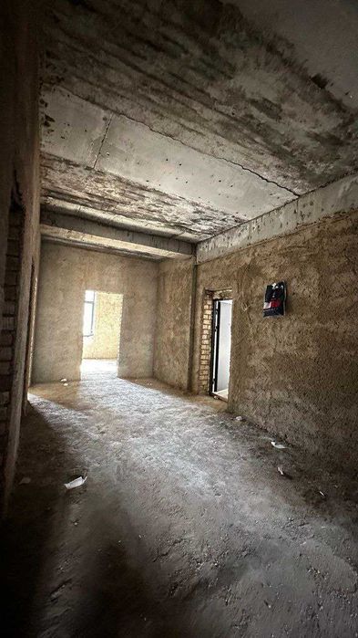 4хонали коробка уй сотилади