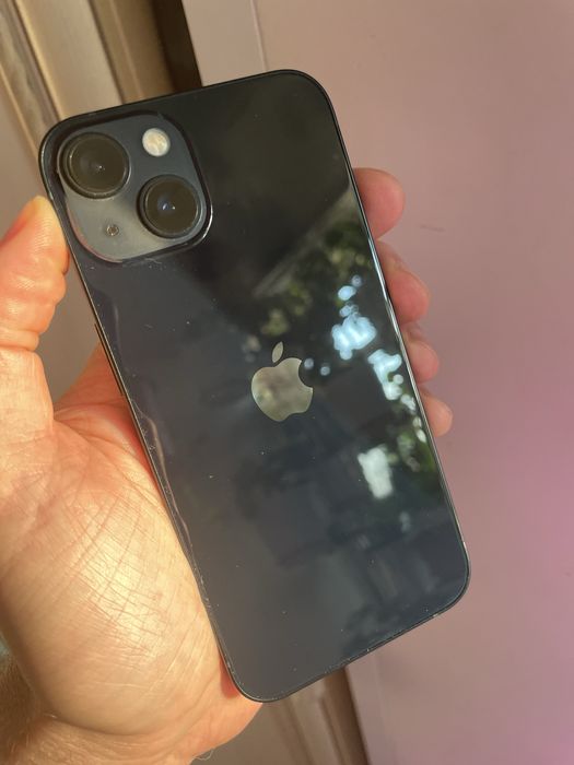 iPhone 13 128gb новый почти, акб 100