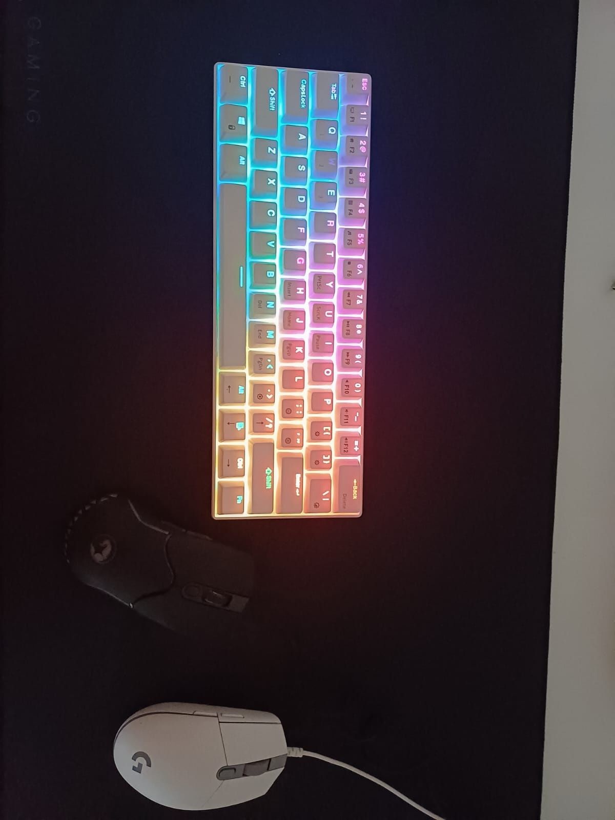Vand mouse tastatura si mouse pad