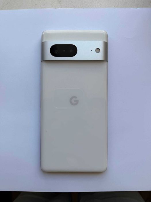 Google Pixel 7 5G 8/128. б/у почти в идеальном состоянии.