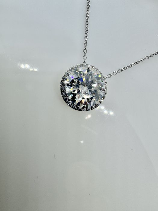Сребърно колие с мойсанит (Диамант) 5 карата