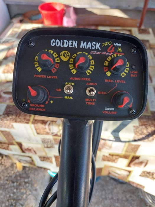 Металотърсач метал детектор