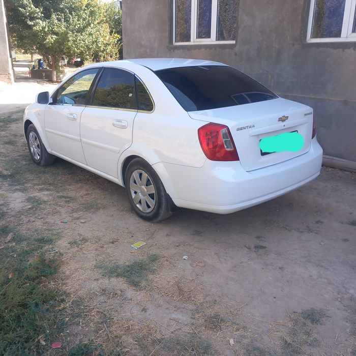 Ассалому алайкум машина сотилади 2018 йили тозза