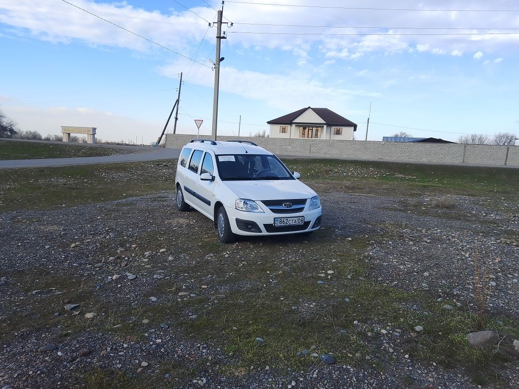 Продаётся автомобиль