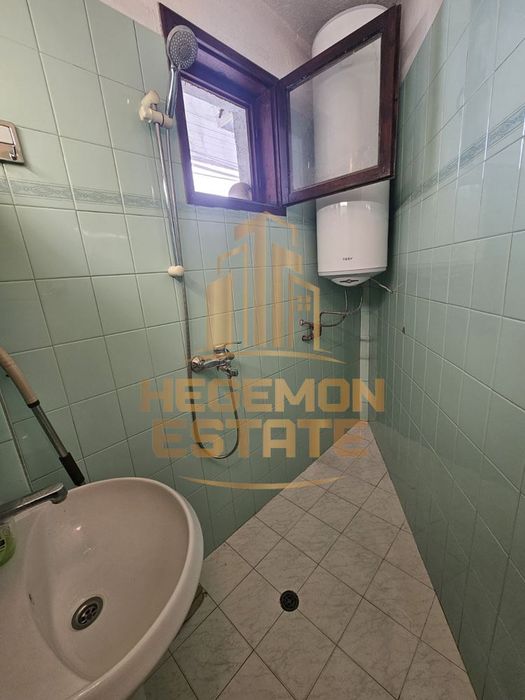 Продава се Тристаен апартамент в Варна, Лятно кино Тракия - 65 кв.м за 2060 €/кв.м - Снимка #12