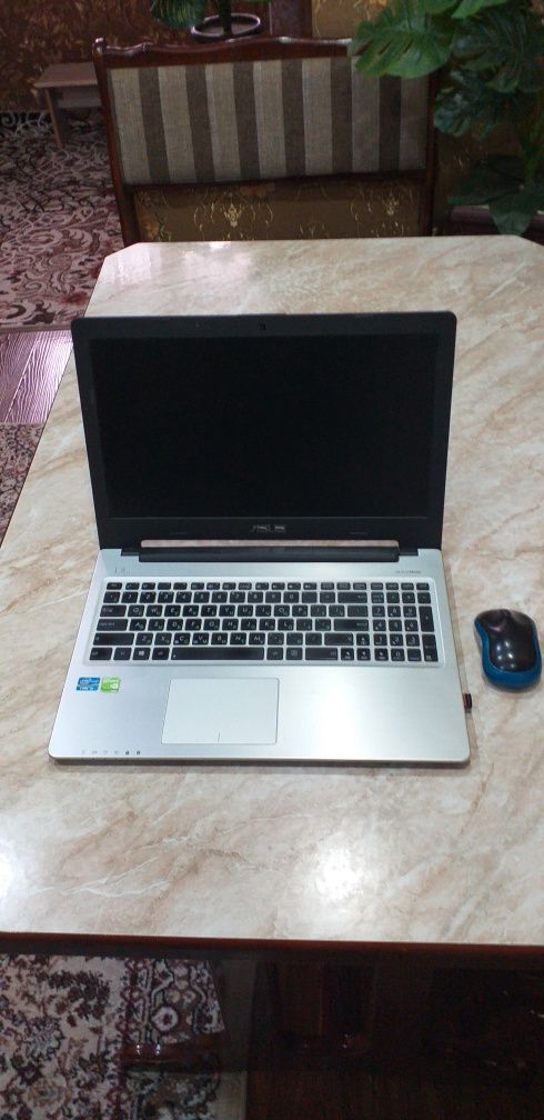 Ноутбук ASUS-SonicMaster