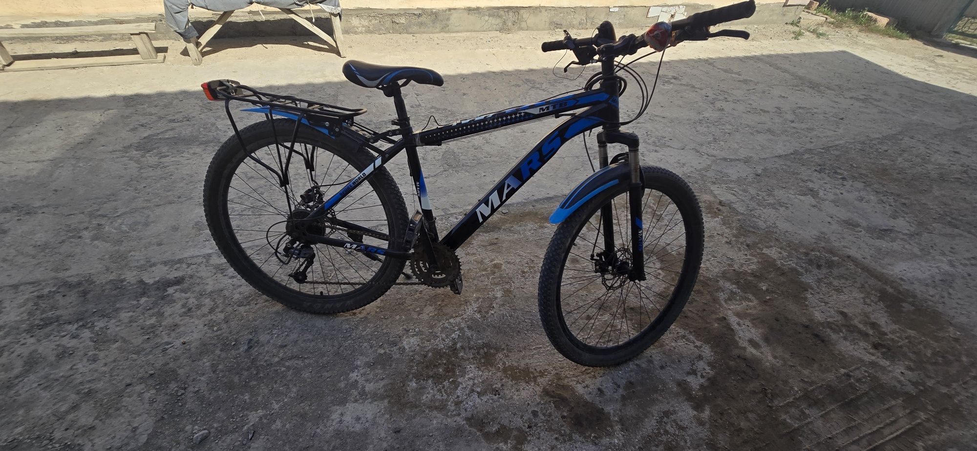 Велосипед Mars MTB 26"

СРОЧНО!

Продаю надёжный горный велосипед Mars