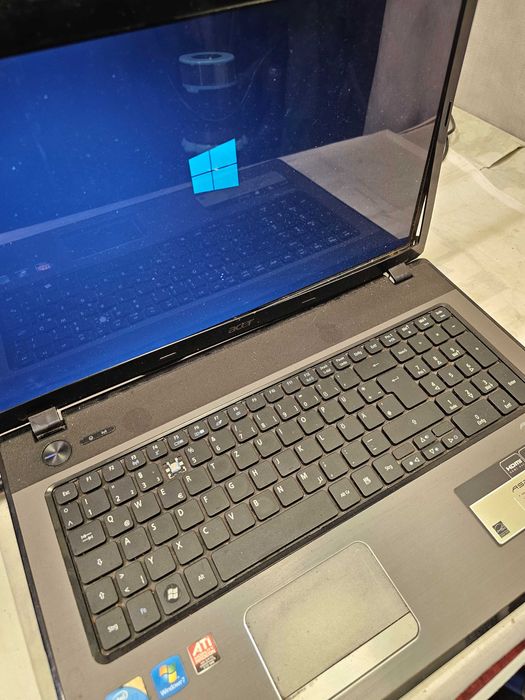 Acer aspire Laptop 7741G defect "17,3 LED