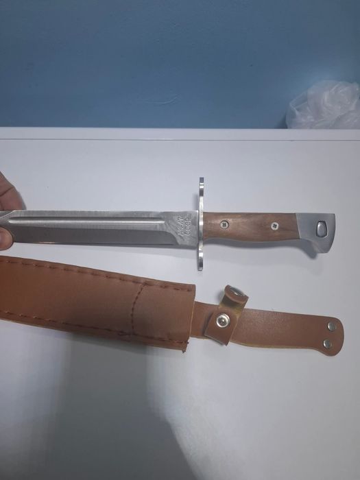 Ако с калъф и Работещ бутон