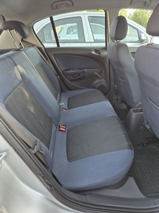 Opel Corsa D /1.4 Benzina/ Euro 5 /Clima