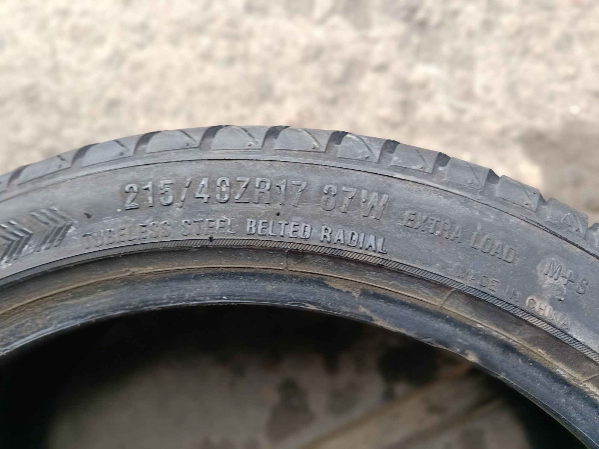 Летни гуми -17цола-215/40-1бр.-55лв.