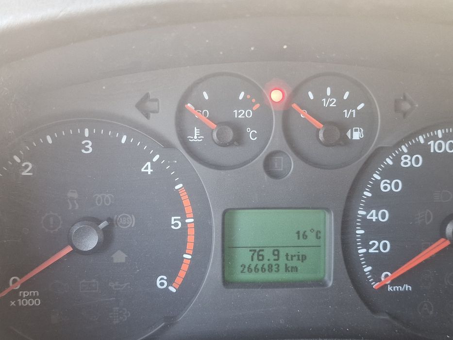 Ford Tranzit 8+1 2013 Euro5 A/C model lung