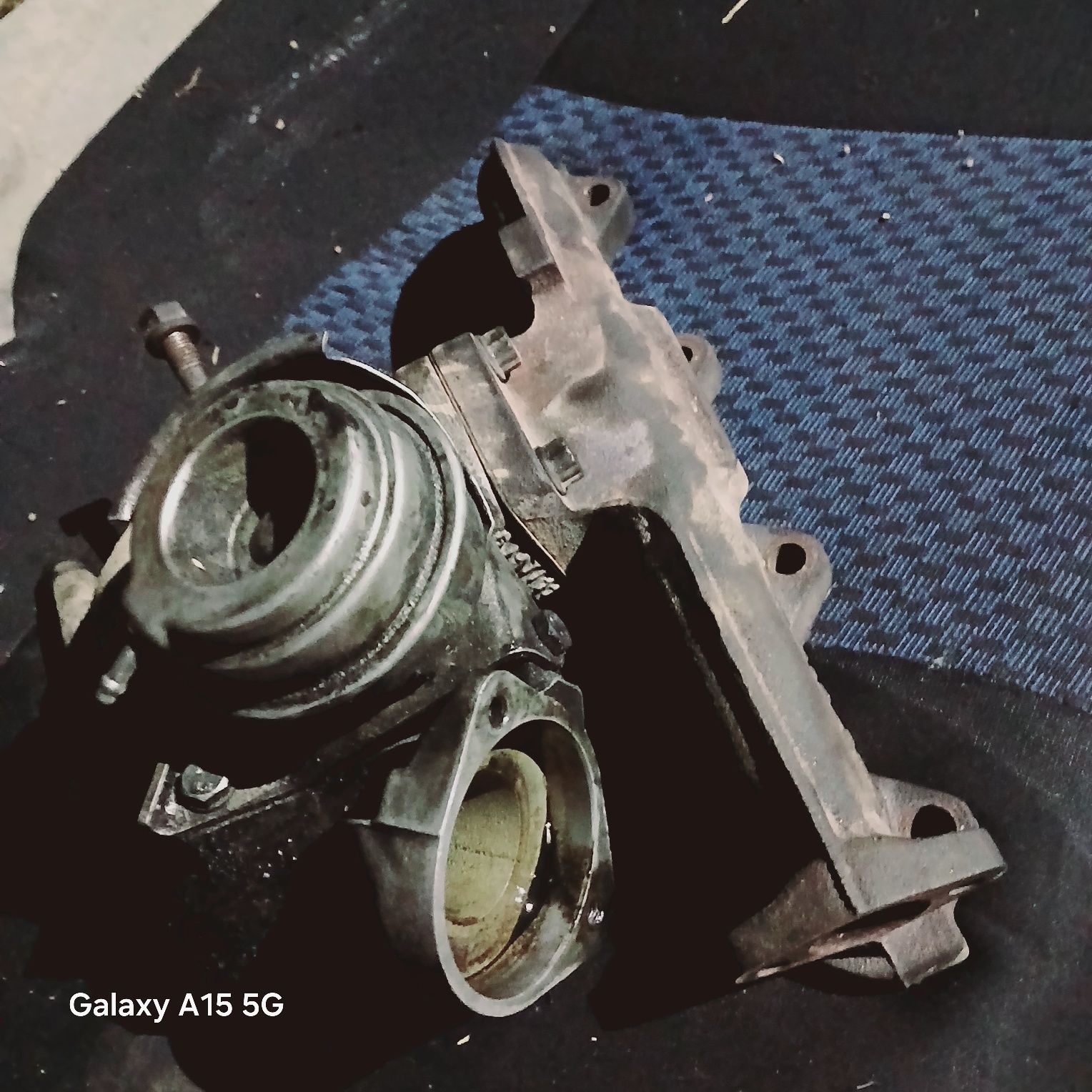 Casti za bmw e 46 2.0 d 150 hp