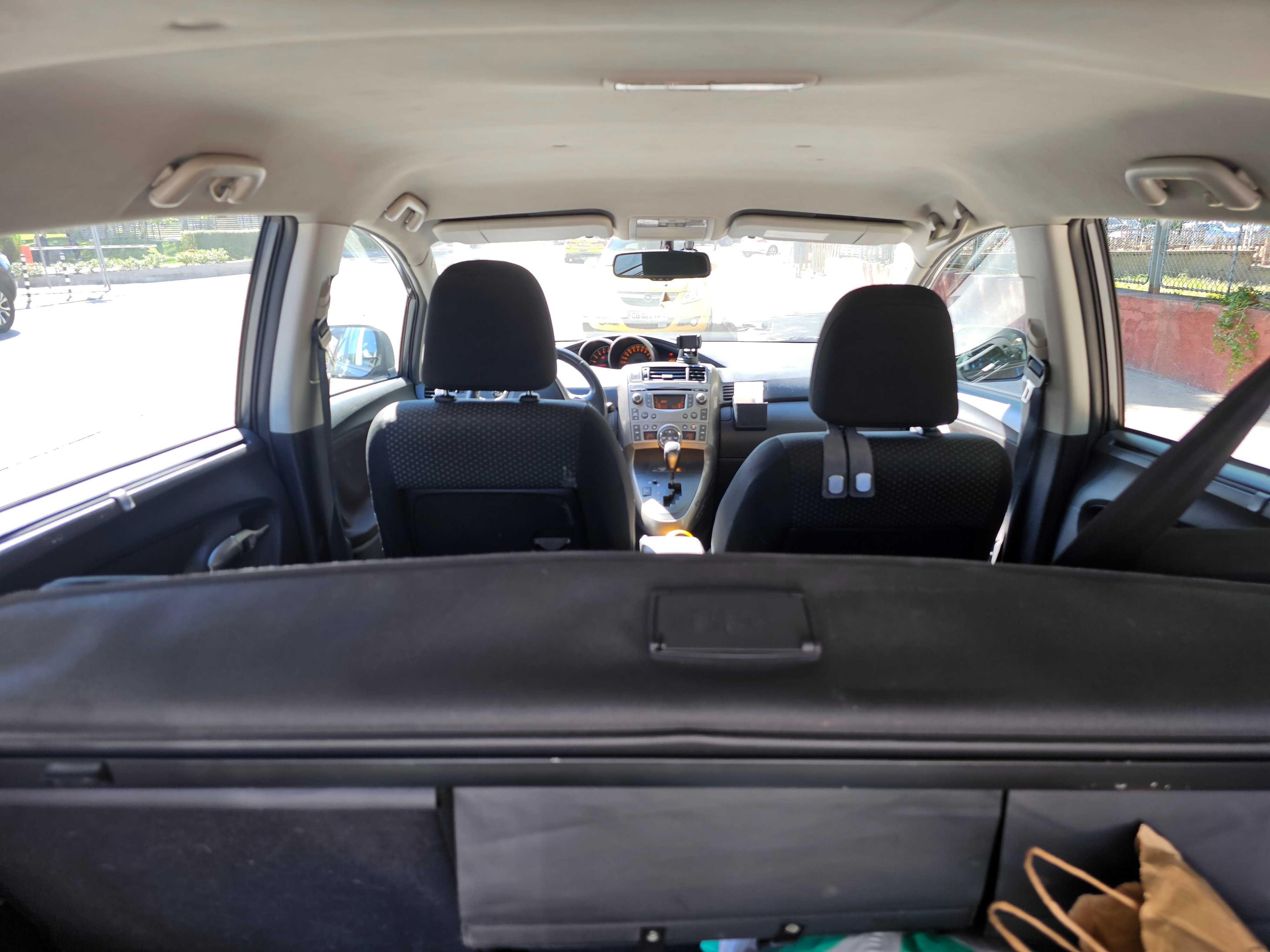 Toyota Verso 2.2 D-4D, 150 к.с., Автоматик, 7 места