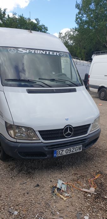 Vand mercedes 416 cdi