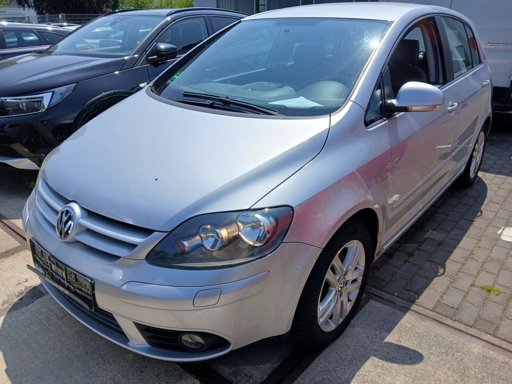 Golf 6 Plus automat 141000 km 1.6 FSI