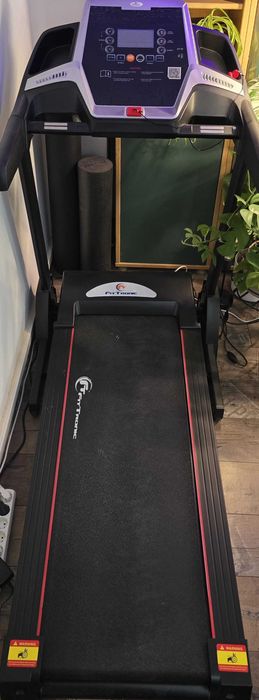 Banda de alergat electrica FitTronic D100