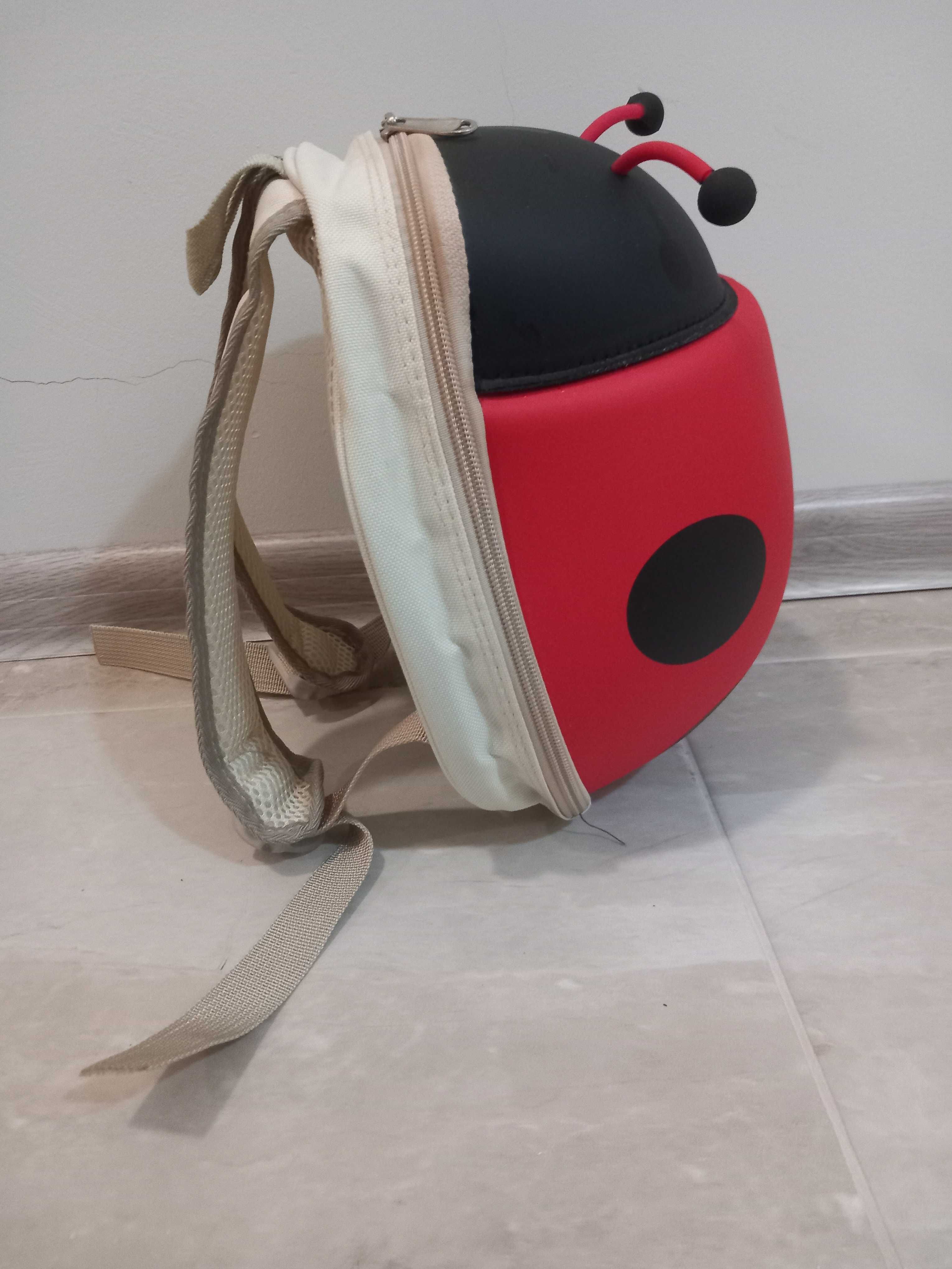 Детска полу-твърда раница КАЛИНКА  LADYBUG