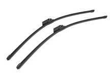 Set stergatoare parbriz Valeo 574307 VM352 Mercedes-Benz Clasa C (W203) 05.2002-2008, Clasa CLC (Cl203) 2008-2011, Clasa Clk (C209) 2002-2010, Clasa C SportCoupe CL203 05.2002-05.2008;  lungime 560/560mm