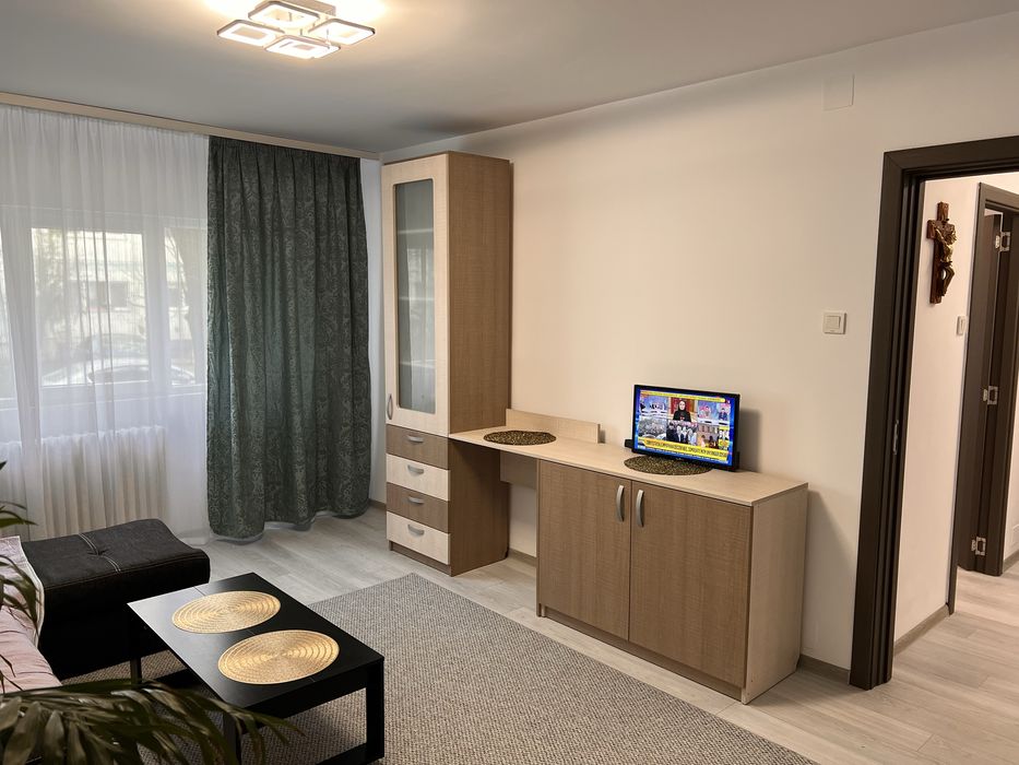 Inchiriez apartament 2 camere almasul mare prima inchiriere