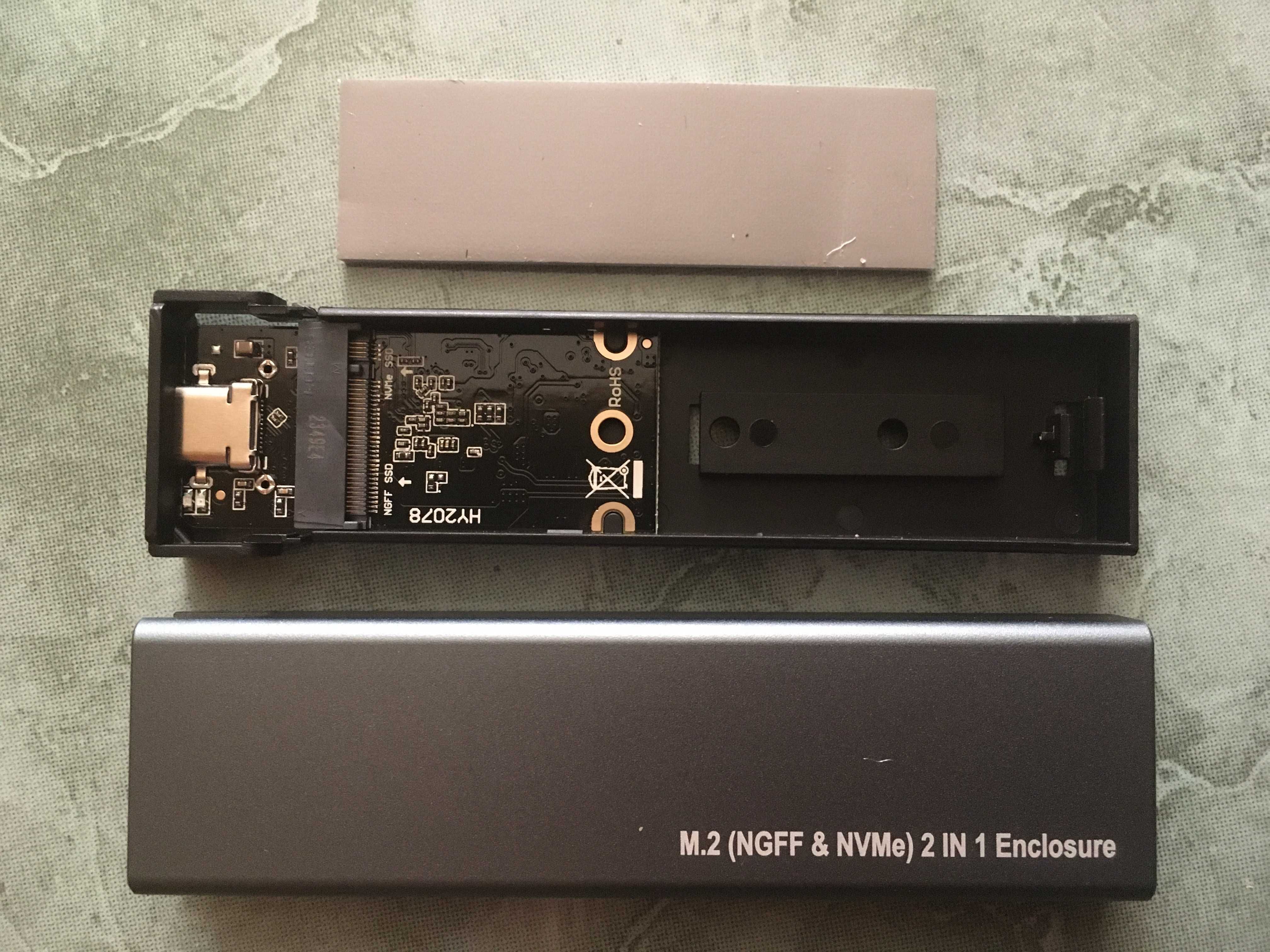 Adaptor M.2 NVME sau NGFF (SATA) la USB C 3.0