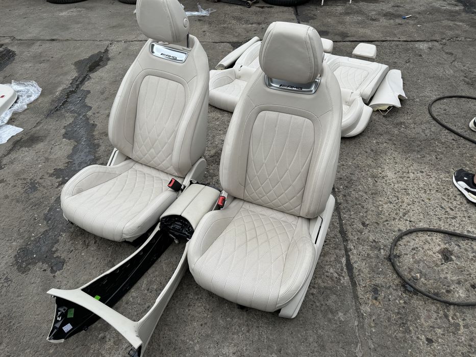 Кожен салон за Мерцедес Гт Амг Mercedes Gt amg w290