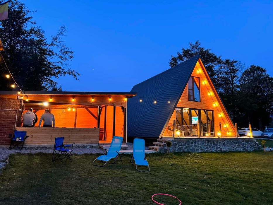 Inchiriez Cabana (ocupata de revelion )