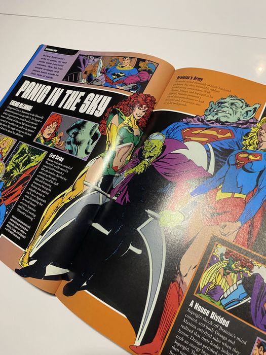 Енциклодия с цялата история на Супермен