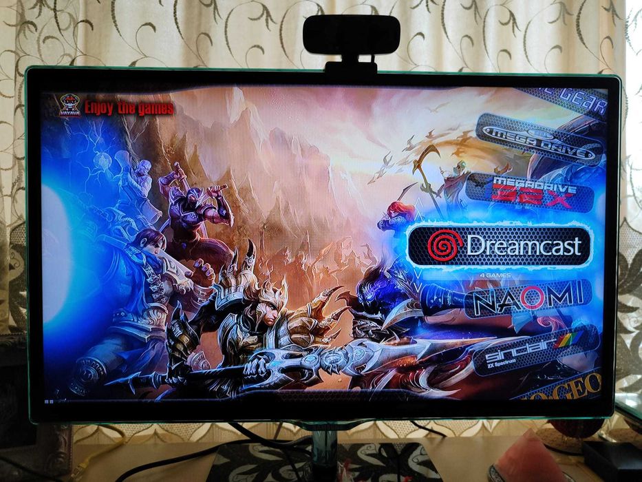 Consola Noua G11 PRO + 2 Controlere Schimbate, 64 GB plin cu jocuri!