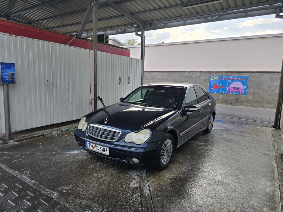 Mercedes C-Class