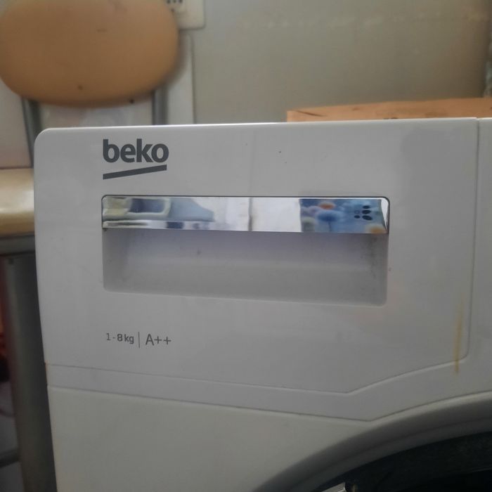 Бяла Сушилня Beko