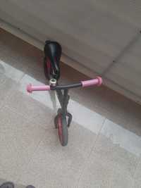Bicicleta cu 2 roti pt copii