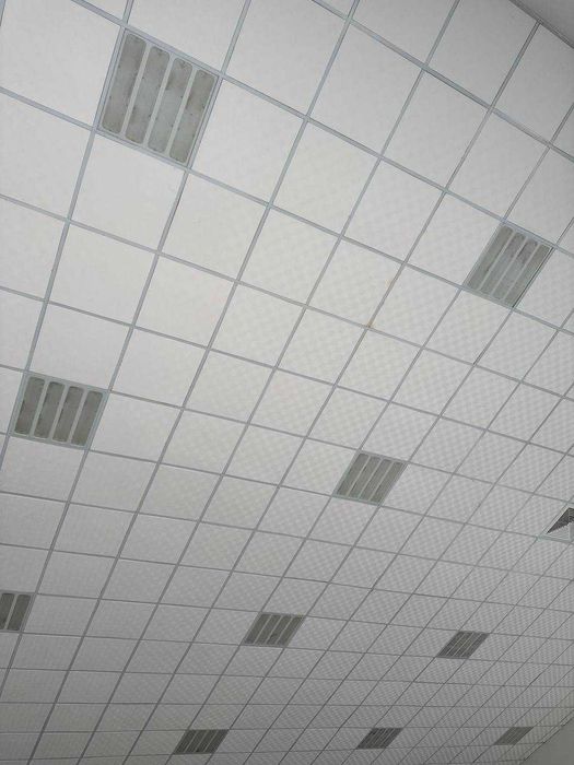 Армстронг Потолки, Armstrong