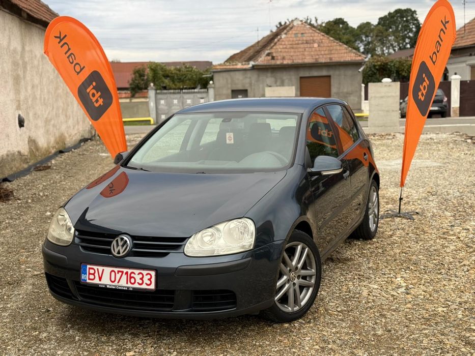 Volkswagen golf V