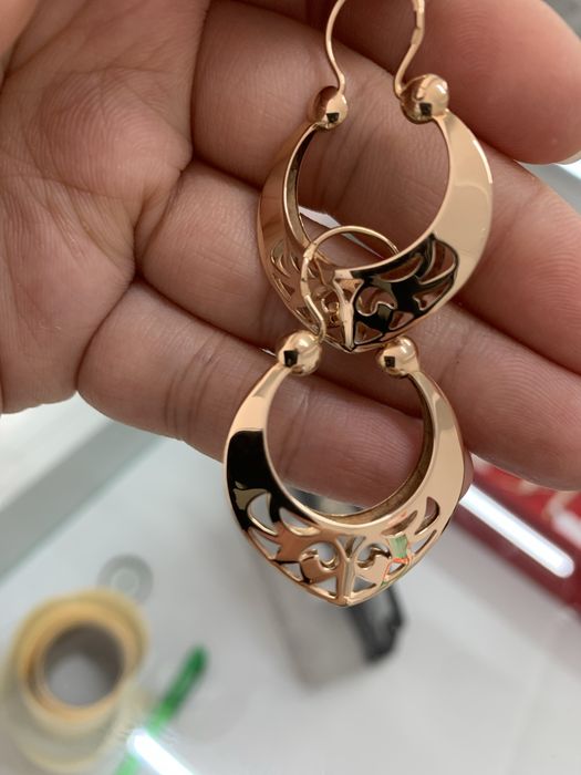 Золото серьги ЖанТаС ломбард г.Астана