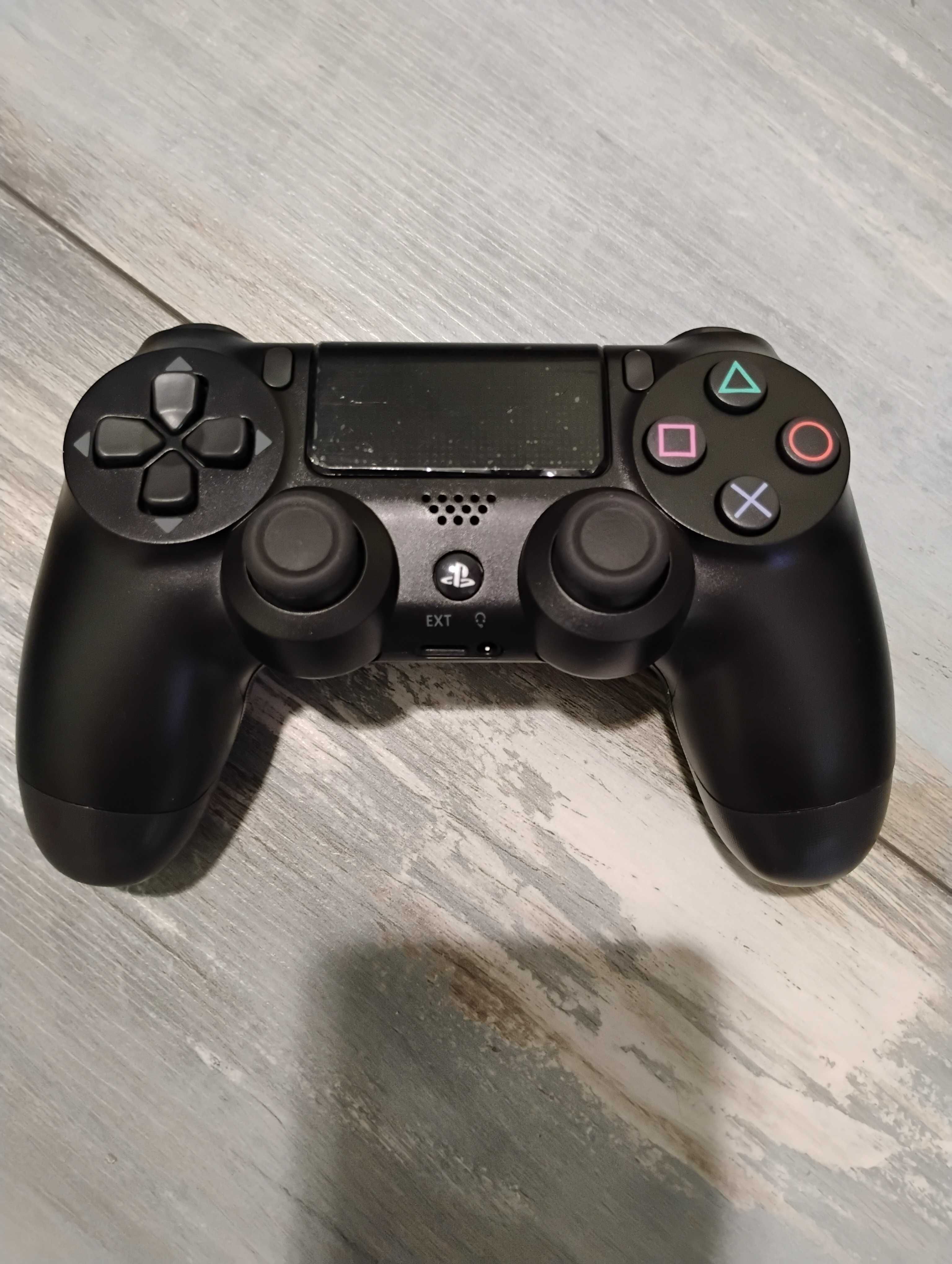 Ps4 контролер / джойстик