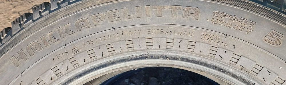 Автошины 235/60r18 зима NOKIAN HAKKAPELIITTA sport utility 5.