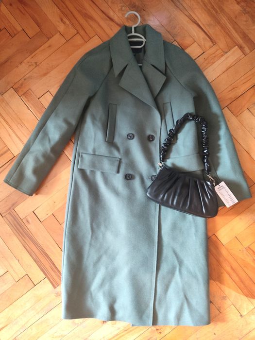 Ново дамско палто