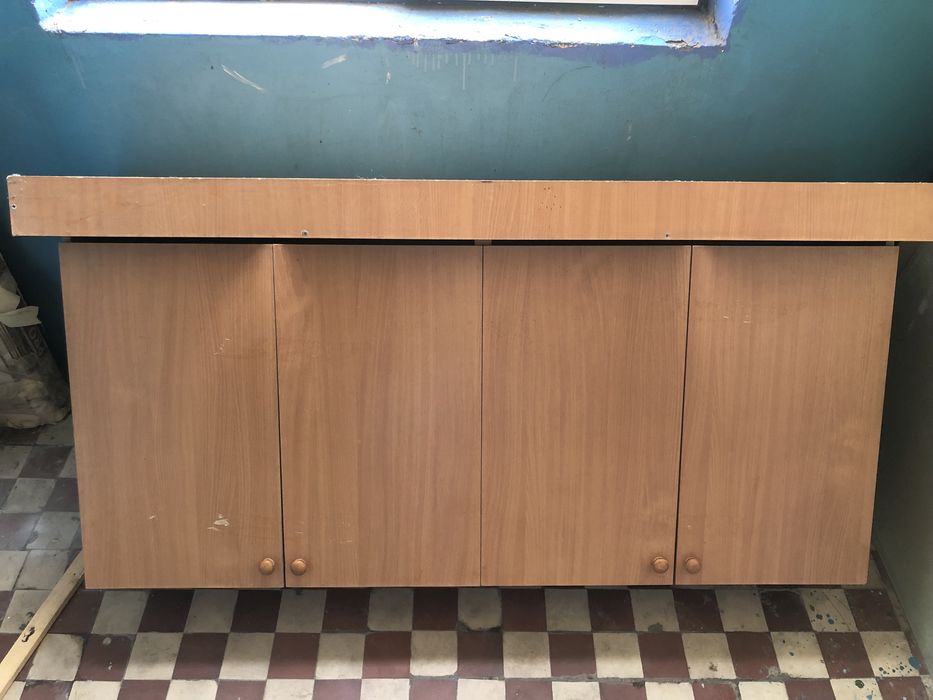 Продам кухоный шкаф