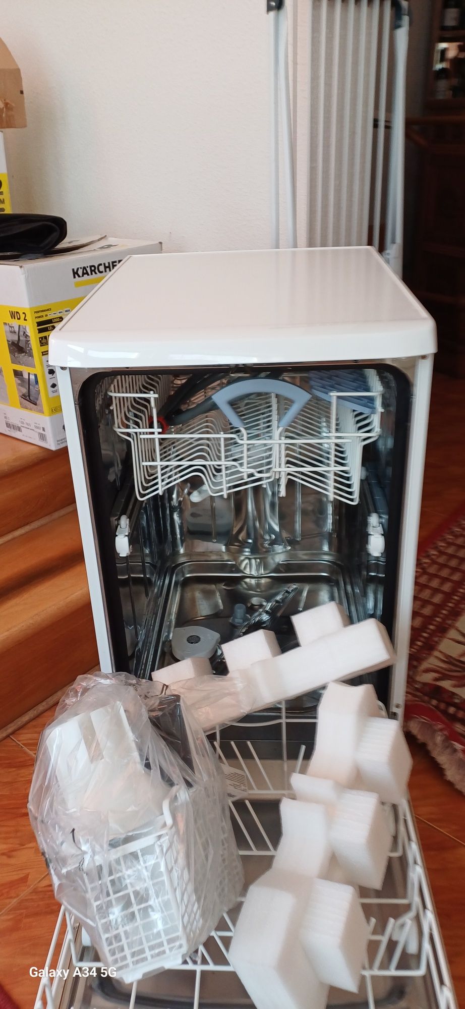 Mașină de spălat vase